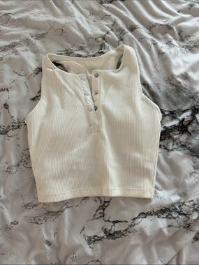 BuffBunny Ribbed Cream Crop Tank with Snap Placket
